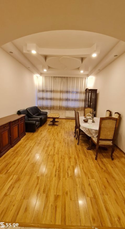 3 room Flat For Rent. Isani