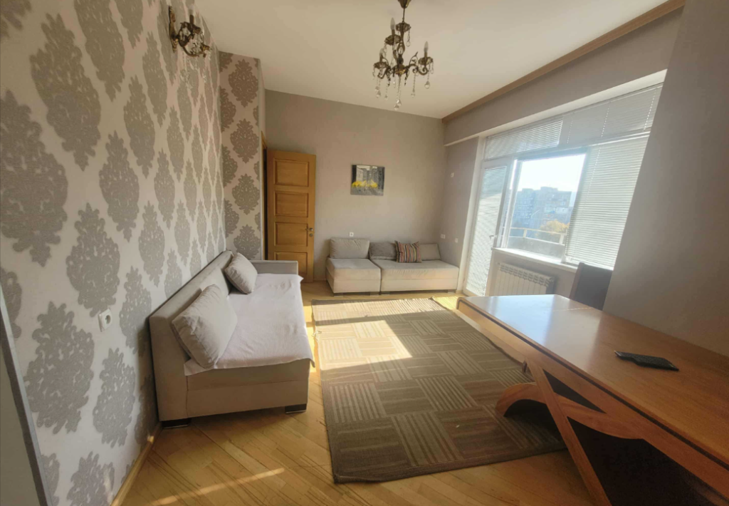 3 room Flat For Rent. Isani