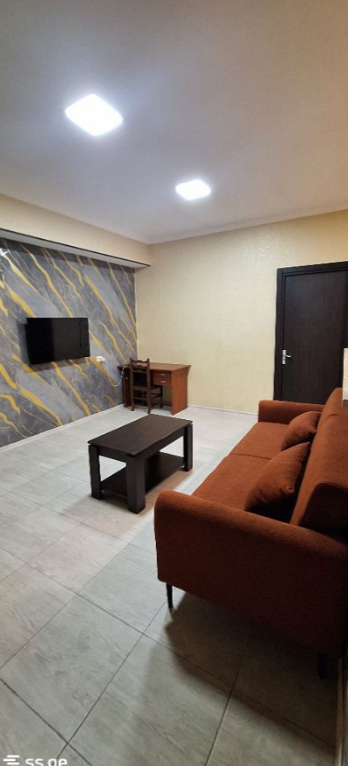 3 room Flat For Rent. Ortachala